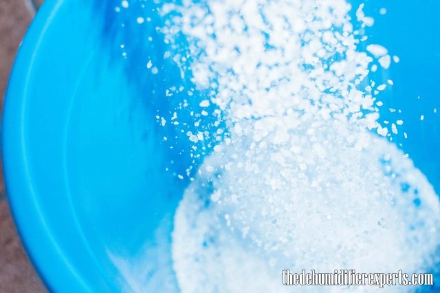 1532502817549352.jpg make-a-homemade-dehumidifier-step-3.jpg